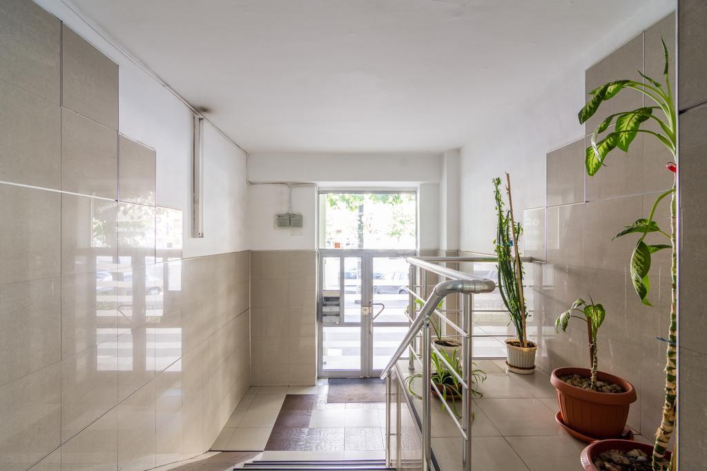 Vlad House Iancului Mihai Bravu Bucureşti Exterior foto